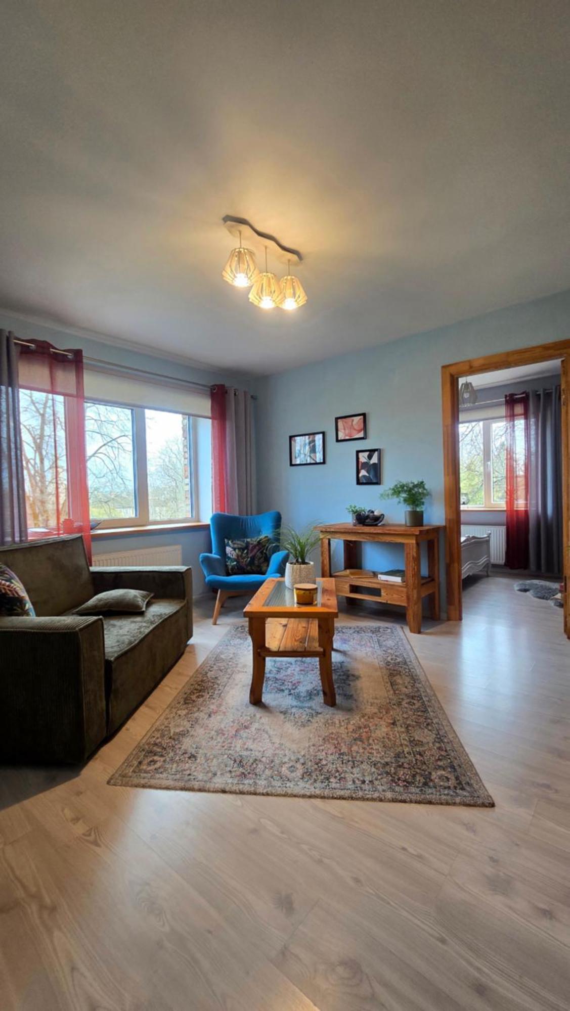 Parka Apartamenti Кулдига Экстерьер фото